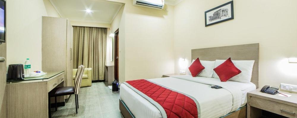 Comfy Luxury Hotel Bangalore Exterior photo